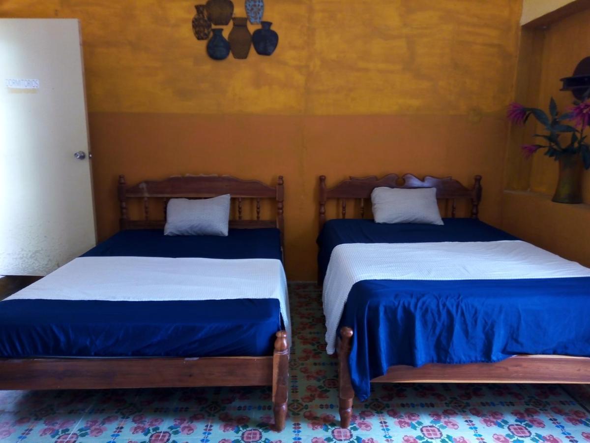 Cuartos Y Hostal Jaqueline 坎佩切 外观 照片